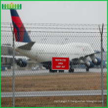 Clôture de jardin recouverte de pvc en treillis métallique soudé à l&#39;aéroport